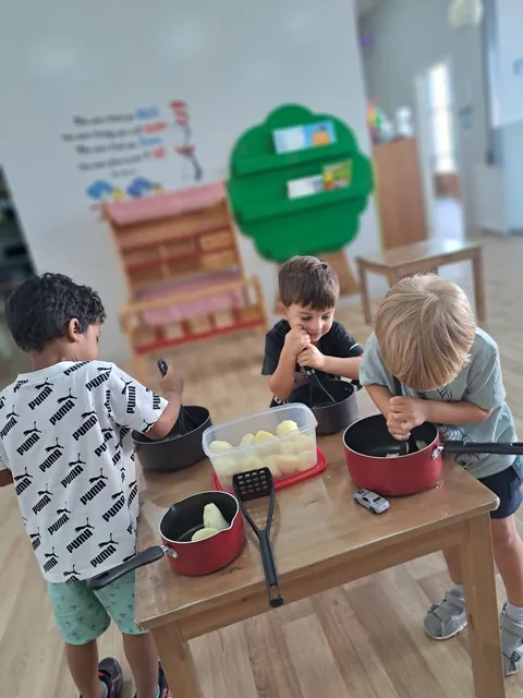 Laugh N Learn Oman — photo 4