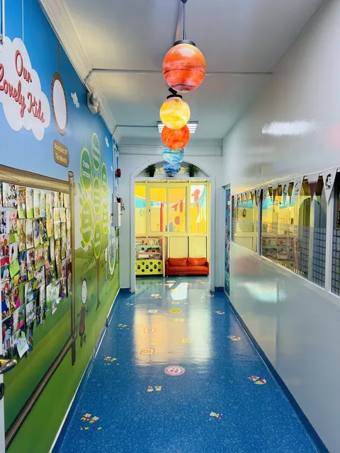 Calgary International Preschool (CIPS) - حضانة كالجري العالمية — photo 5