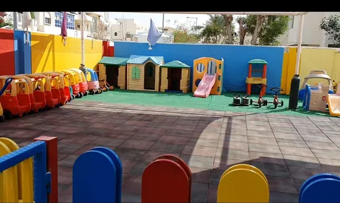 حضانة سمول وورلد الإنجليزية السعد — photo 2