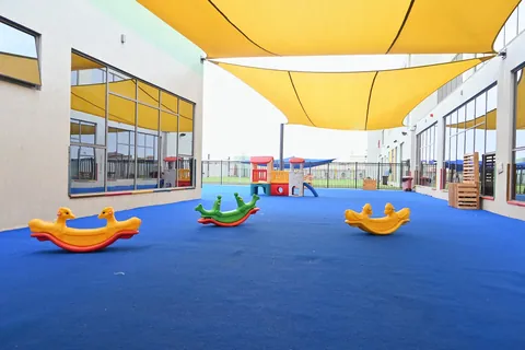 CROWN PRIVATE SCHOOL AJMAN- British curriculum — photo 4