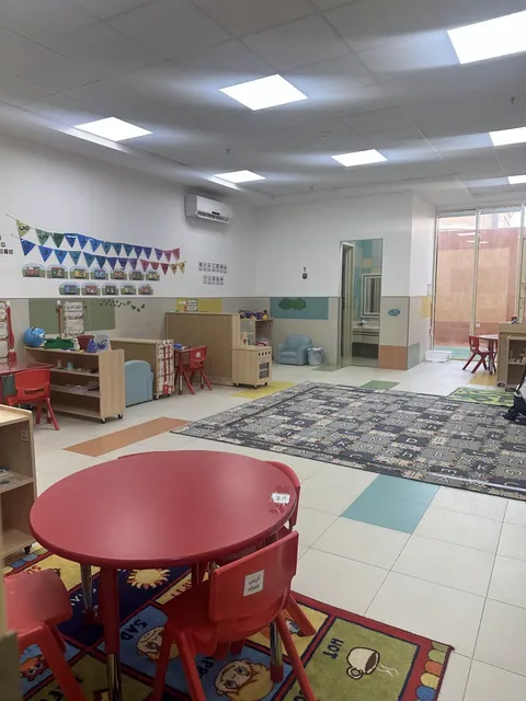 مدارس صرح التميز الأهلية — photo 5